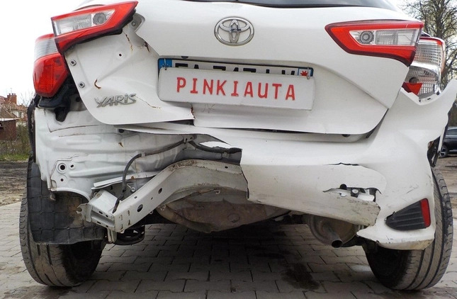 Toyota Yaris cena 24900 przebieg: 53685, rok produkcji 2018 z Skała małe 301